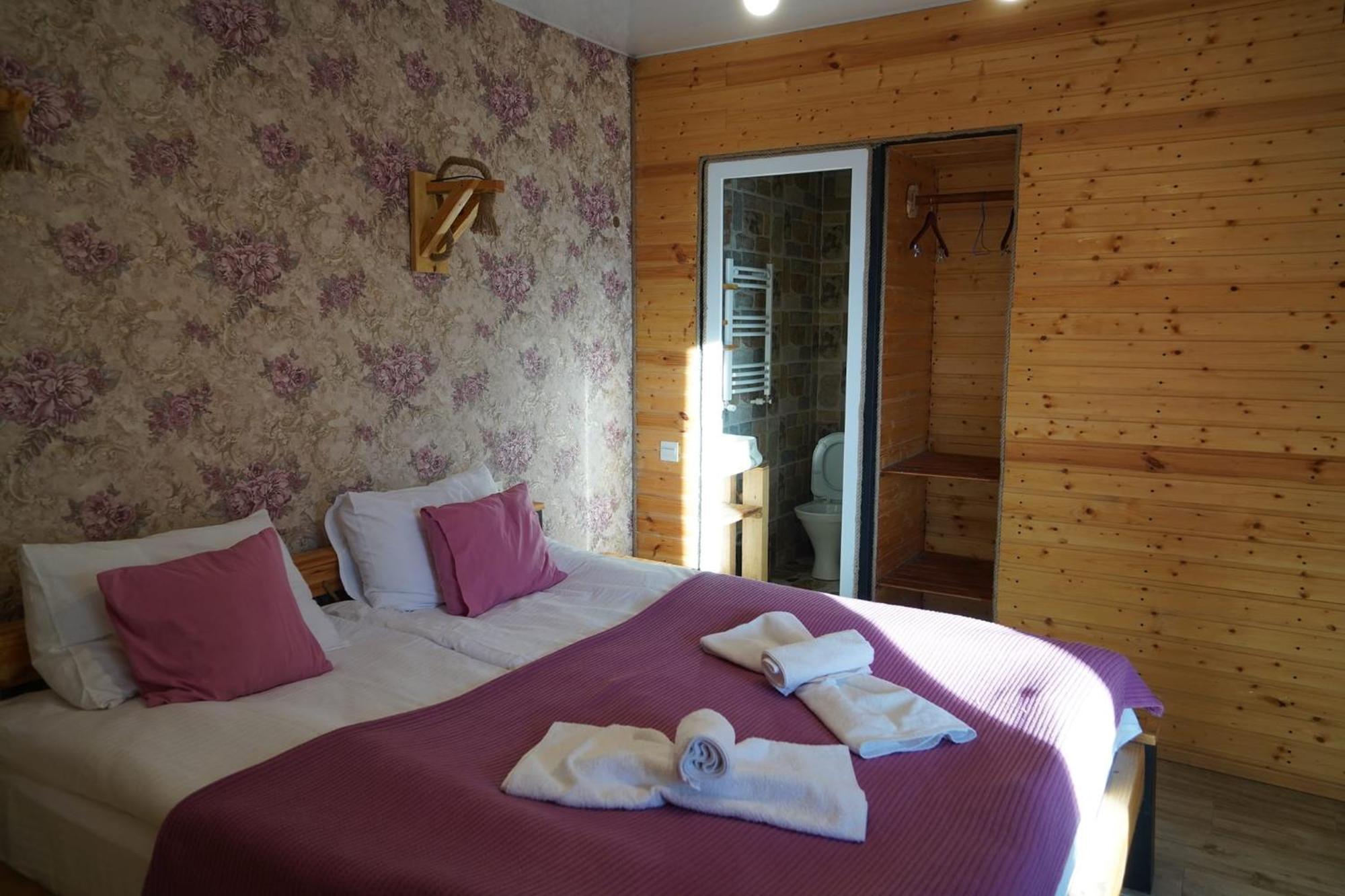 Panorama Cottages Kazbegi Exterior foto